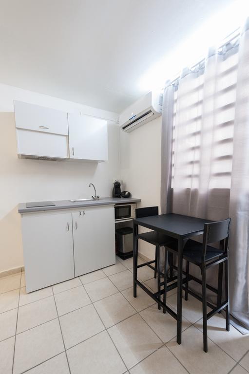 Locastudio - Carambole Sainte-Anne  Ngoại thất bức ảnh