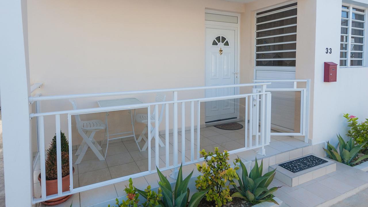 Locastudio - Carambole Sainte-Anne  Ngoại thất bức ảnh