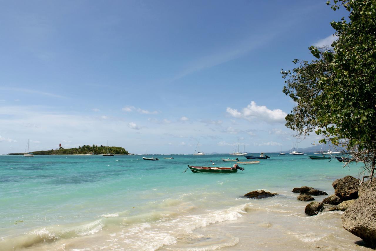 Locastudio - Carambole Sainte-Anne  Ngoại thất bức ảnh